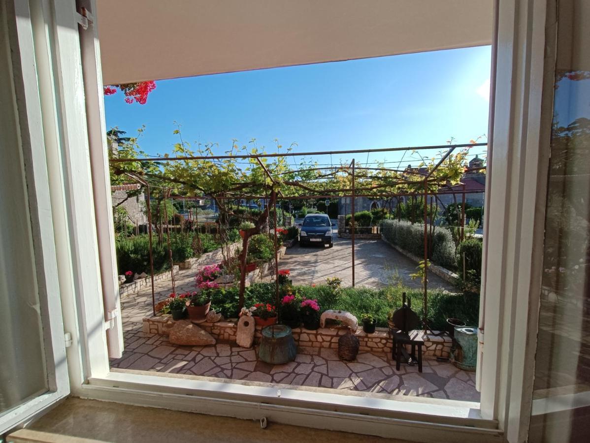 Rooms Rita Cres Exterior photo